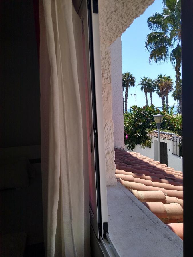 Hostel Bellavista Playa Малага Экстерьер фото
