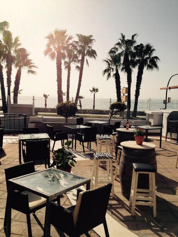 Hostel Bellavista Playa Малага Экстерьер фото