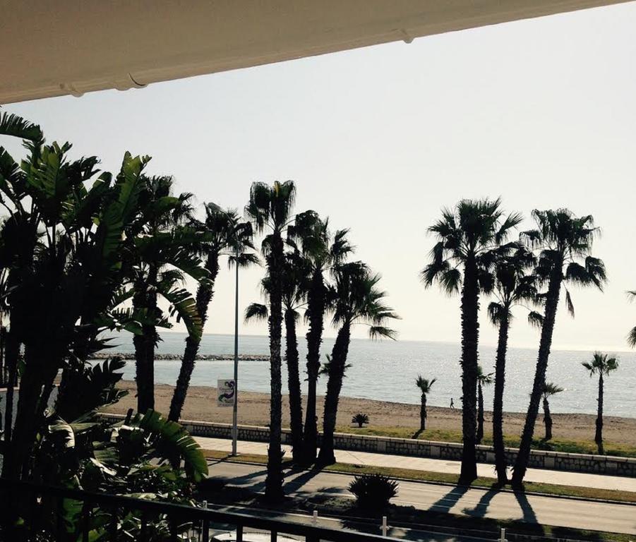 Hostel Bellavista Playa Малага Номер фото